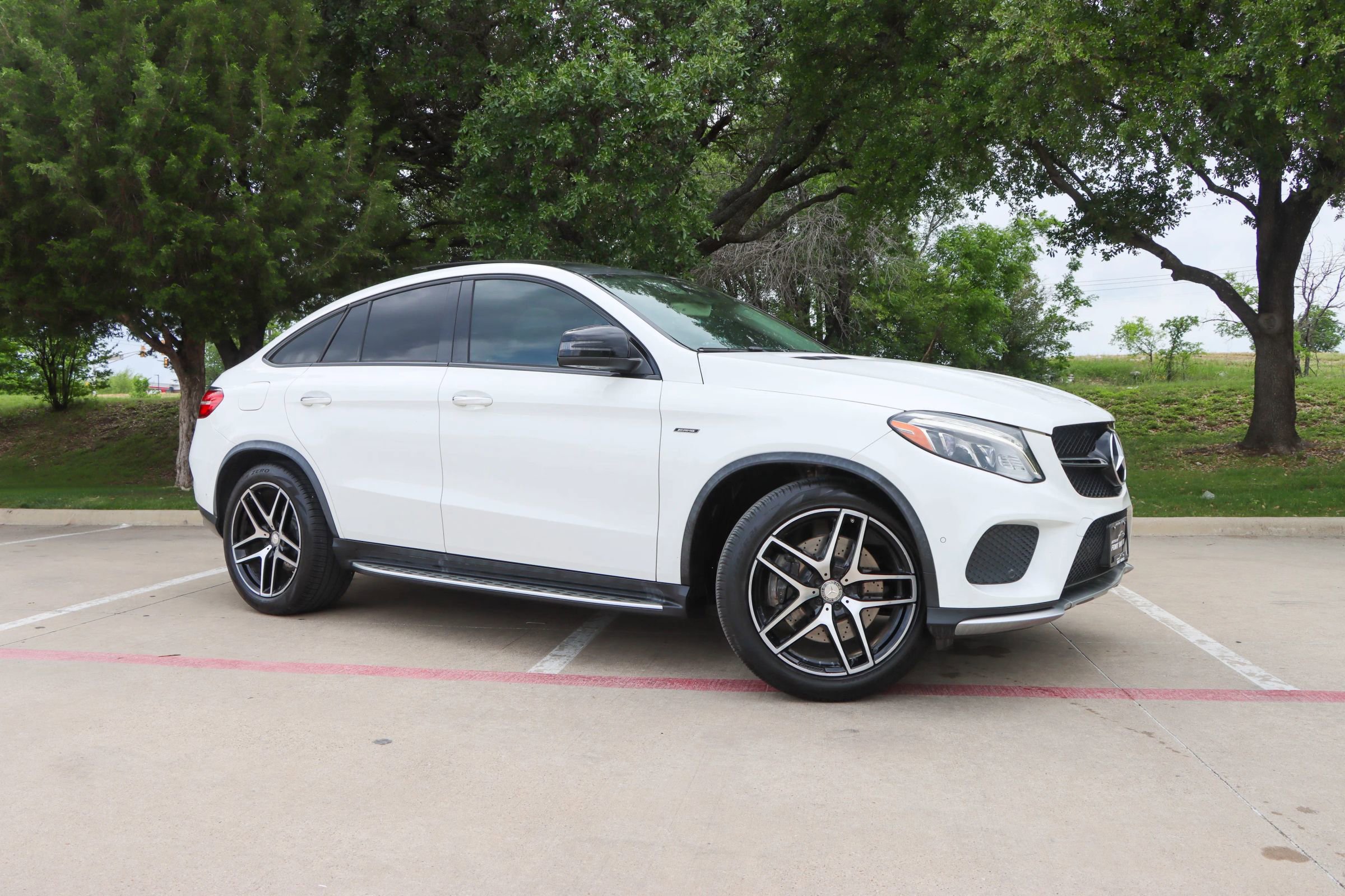 Used 2016 Mercedes-Benz GLE 450 4MATIC Coupe image 1