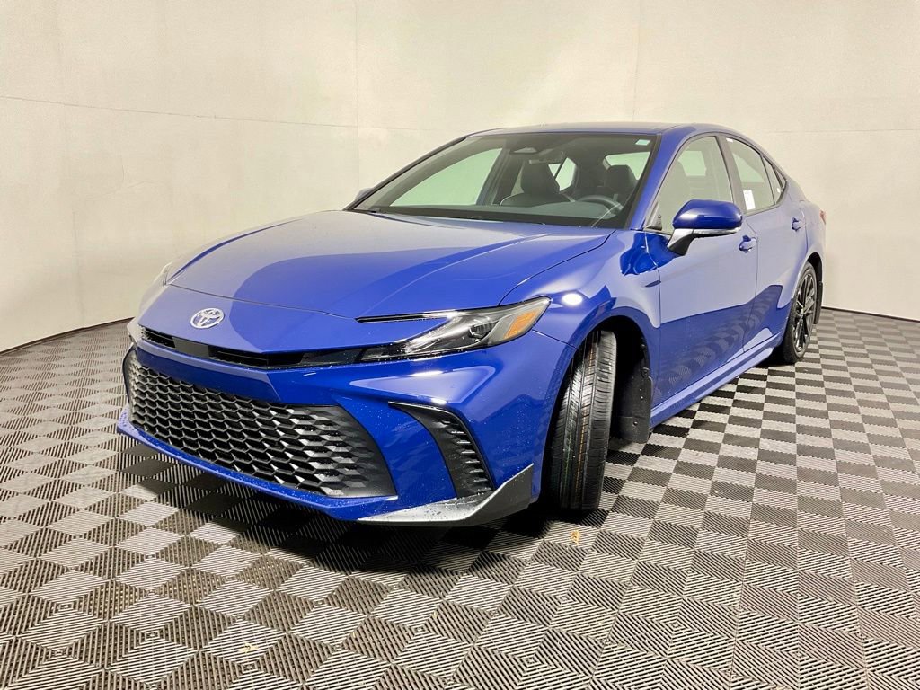 New 2026 Toyota Camry SE FWD image 2