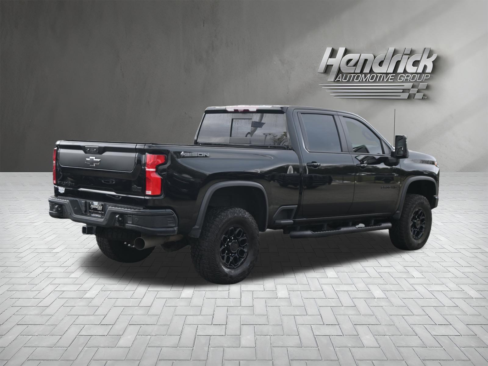 Used 2024 Chevrolet Silverado 2500 ZR2 w/ ZR2 Bison Edition AWD/4WD image 10