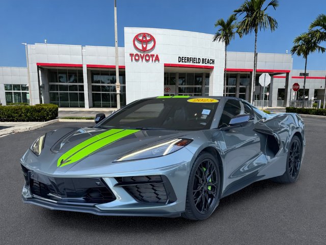 Used 2023 Chevrolet Corvette Stingray Premium Cpe w/ Z51 Performance Package RWD image 3