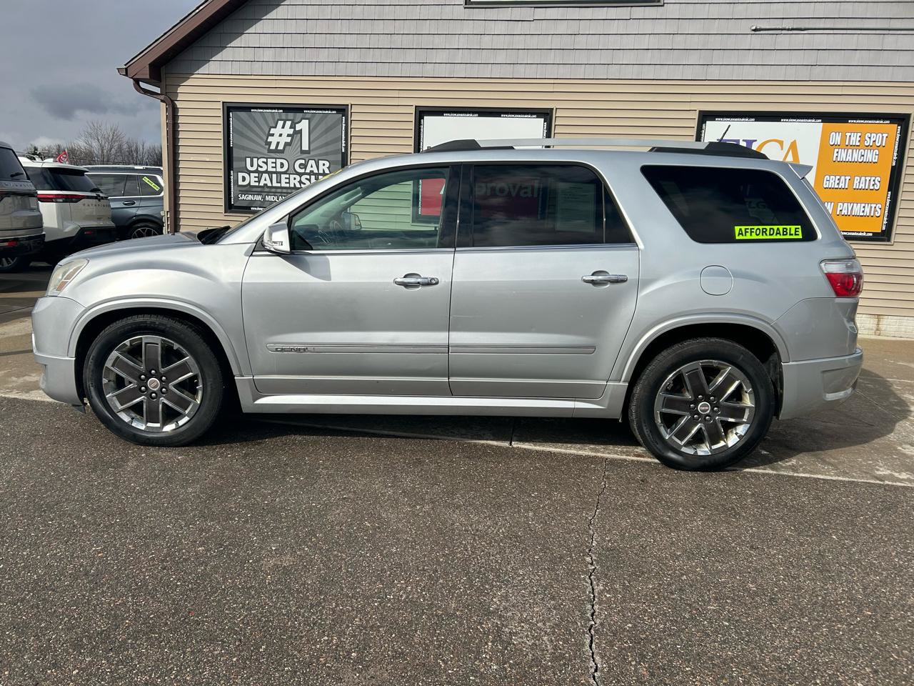 Used 2011 GMC Acadia Denali AWD/4WD image 8