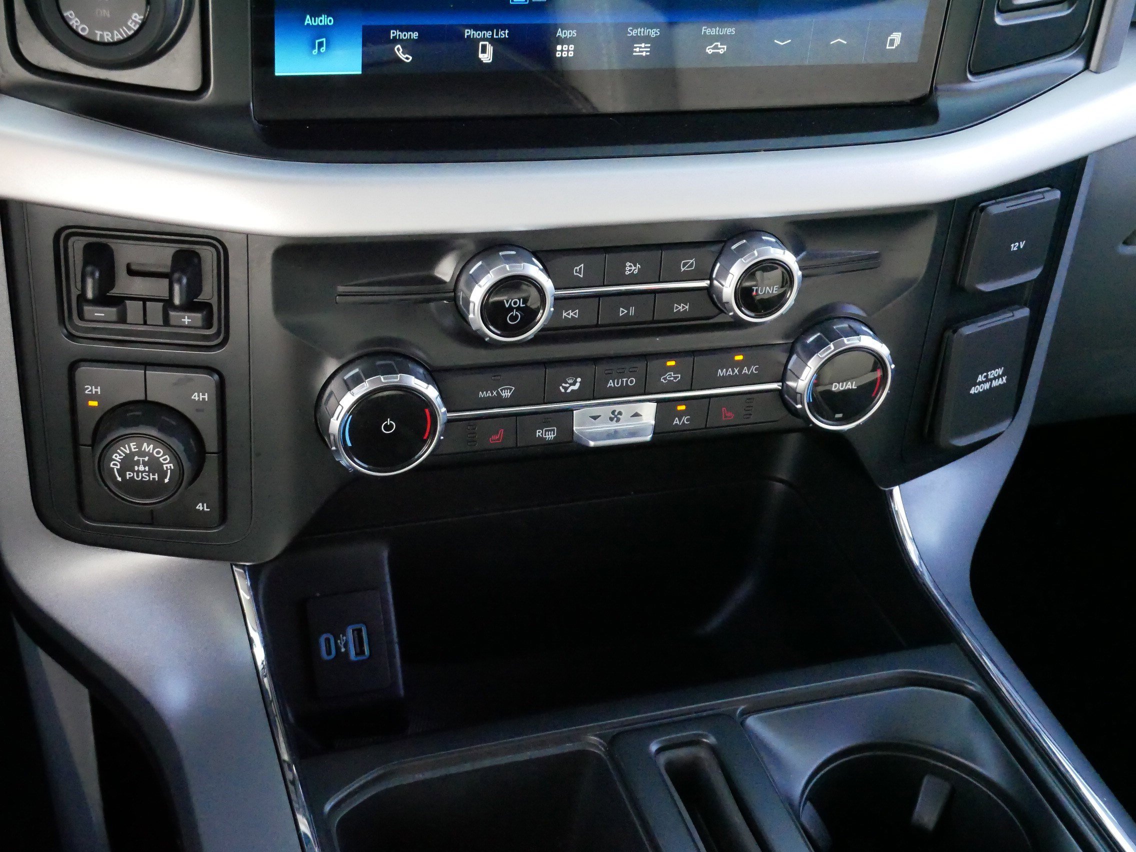 Used 2022 Ford F150 XLT w/ Equipment Group 302A High AWD/4WD image 23