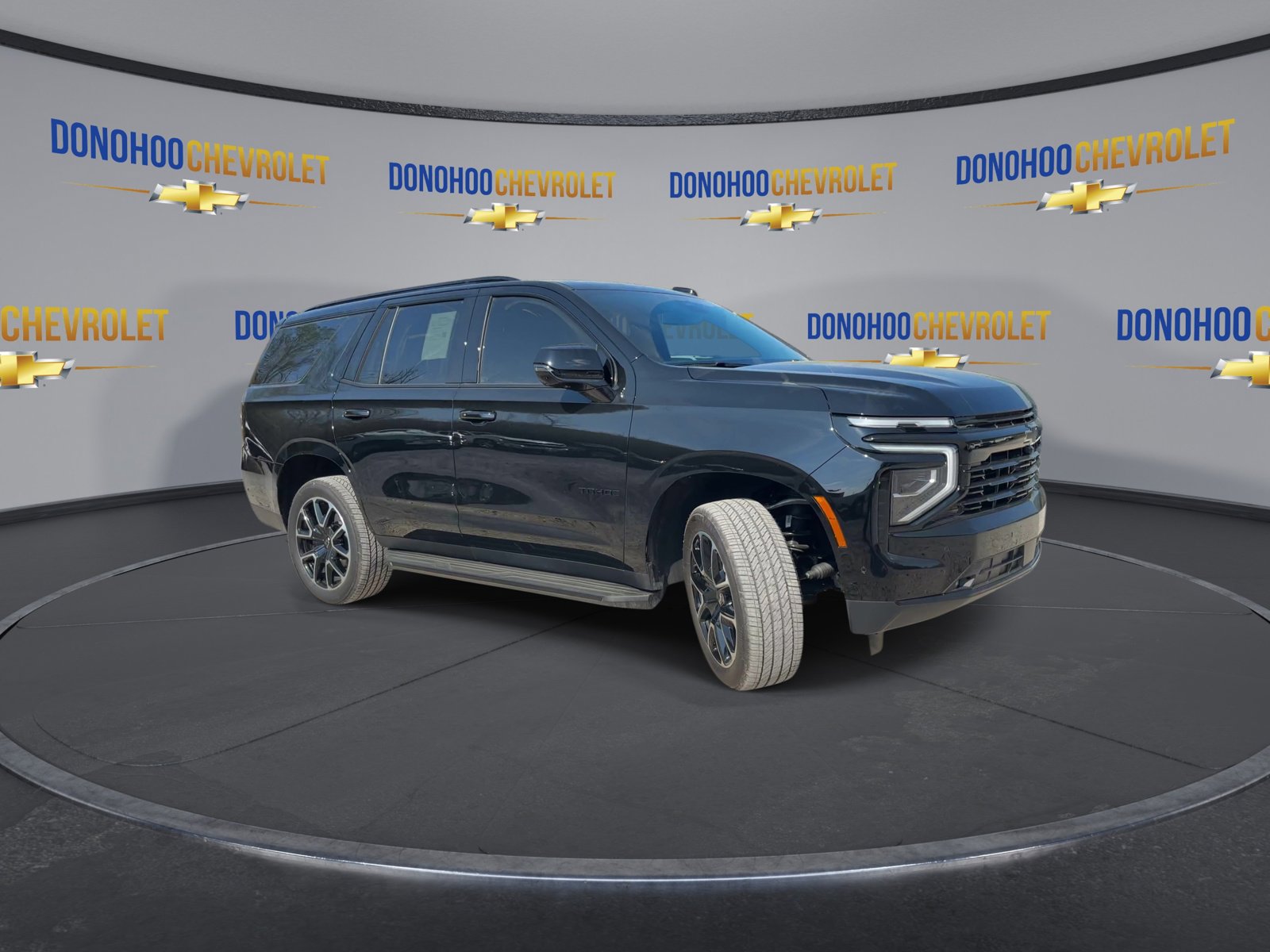 Used 2026 Chevrolet Tahoe RST w/ Comfort Package image 5