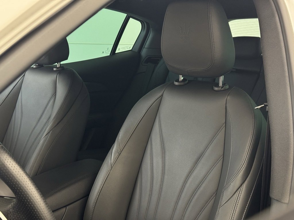 Used 2024 Maserati Grecale GT image 4