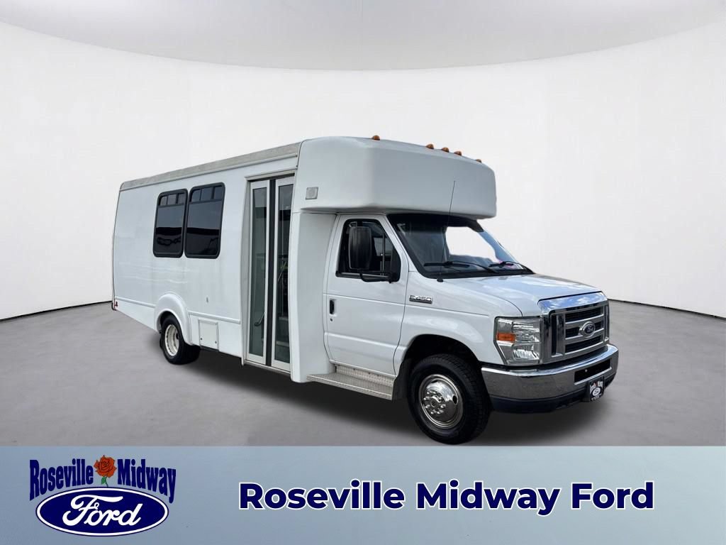 Used 2015 Ford E-450 and Econoline 450 Super Duty w/ Shuttle Bus Prep Package RWD image 1