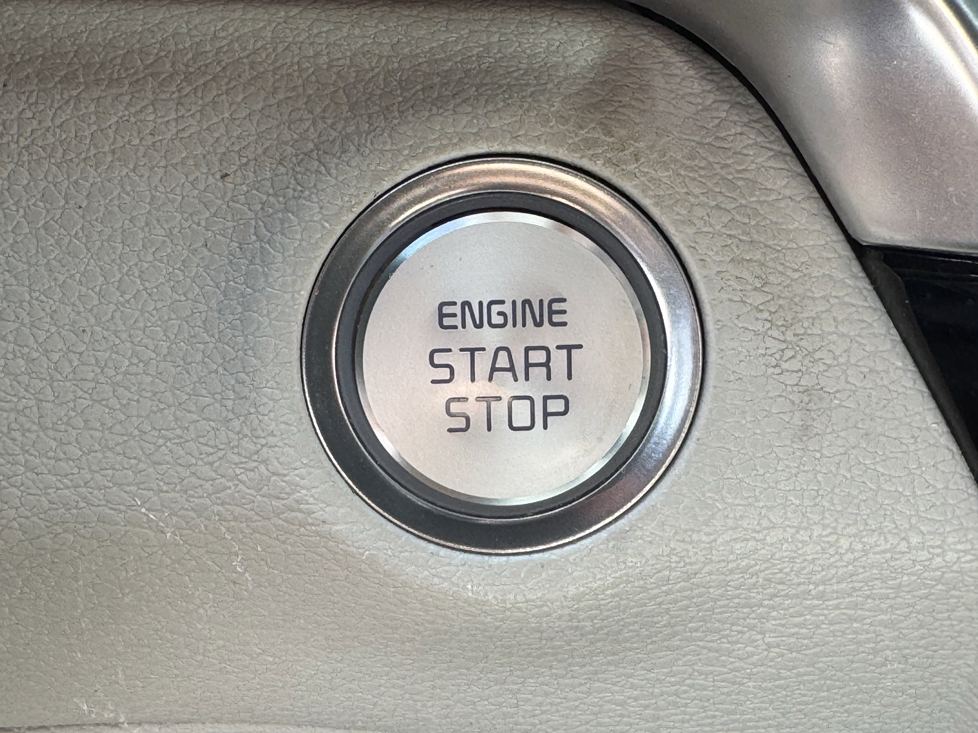 Used 2021 Kia Telluride SX w/ Nightfall Edition Package AWD/4WD image 22