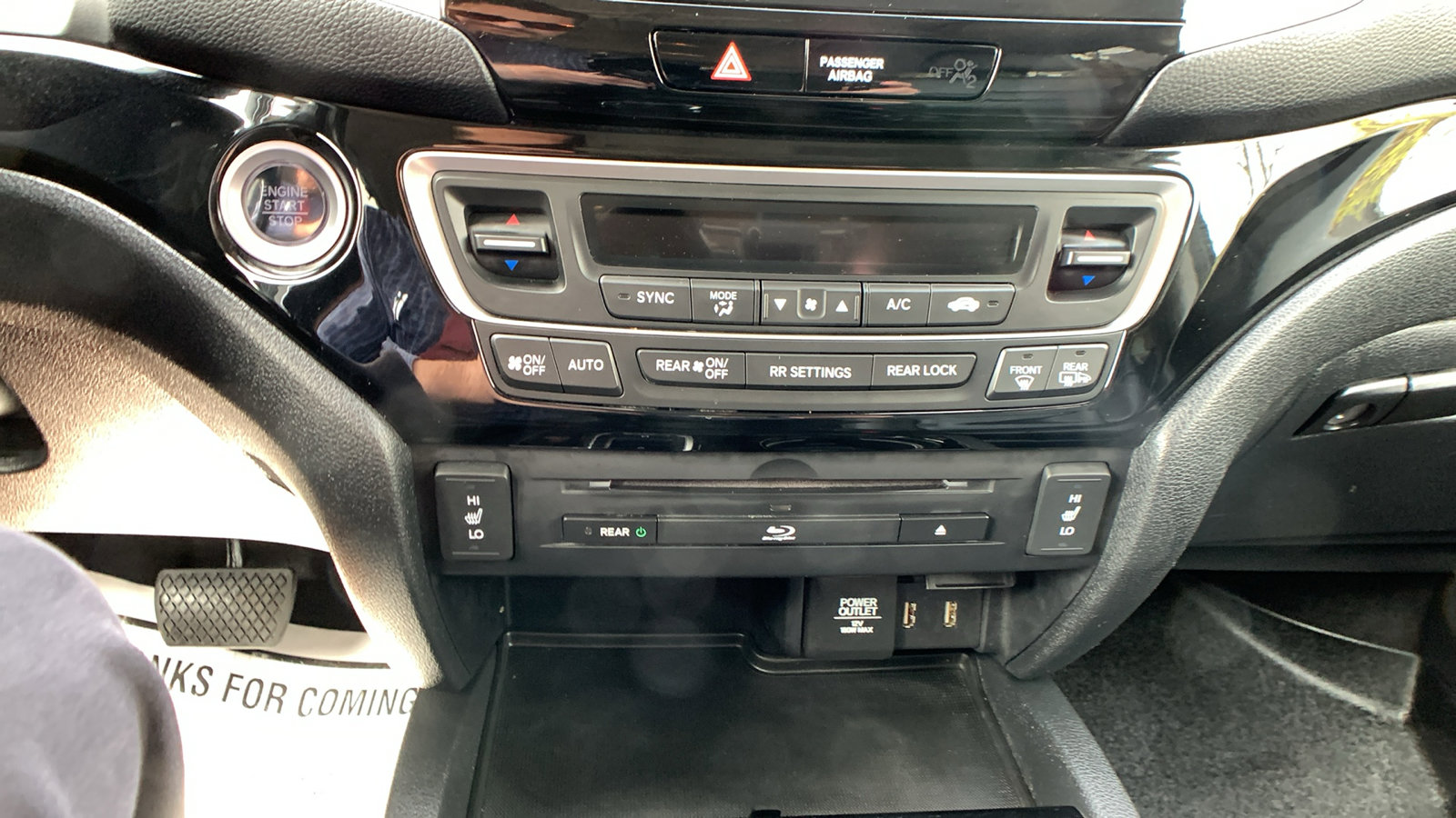 Used 2016 Honda Pilot Touring image 14