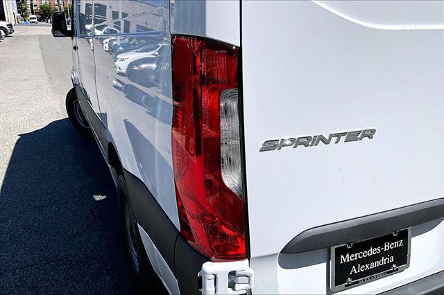 New 2026 Mercedes-Benz Sprinter 2500 image 13