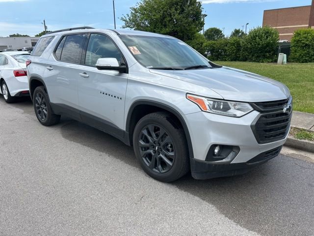 Used 2021 Chevrolet Traverse RS w/ LPO, Floor Liner Package AWD/4WD image 2