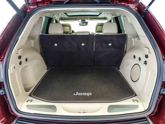 Used 2021 Jeep Grand Cherokee Summit w/ Platinum Series Group AWD/4WD image 30