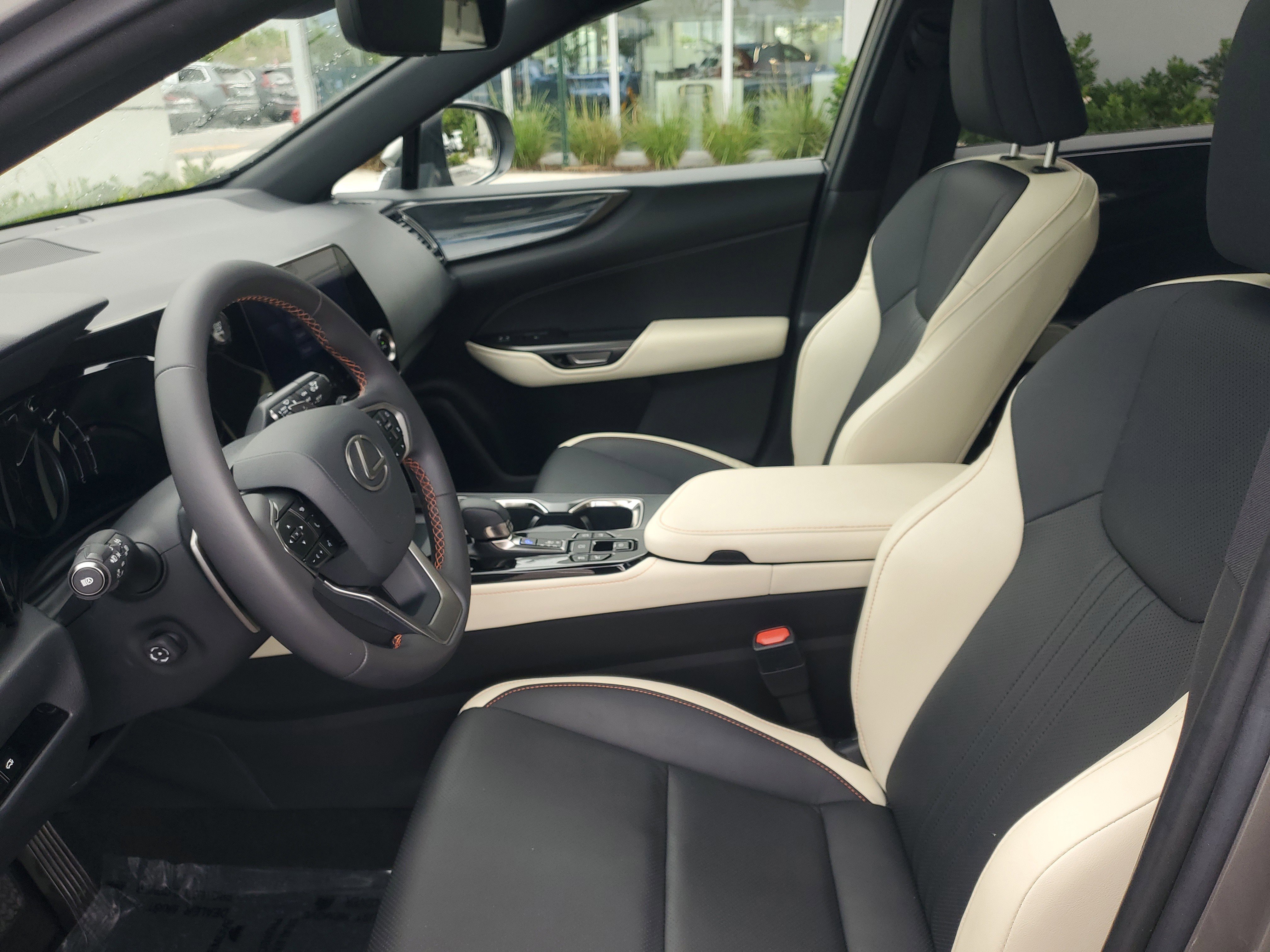 Used 2023 Lexus NX 350 AWD image 15