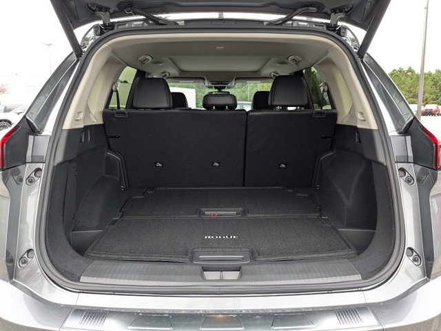 New 2026 Nissan Rogue Platinum w/ Platinum Premium Package image 13