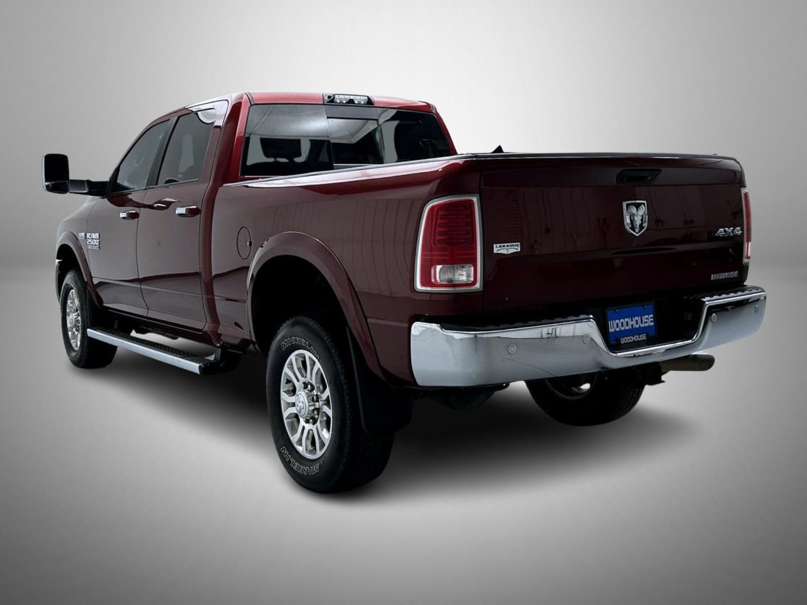 Used 2018 RAM 2500 Laramie AWD/4WD image 7