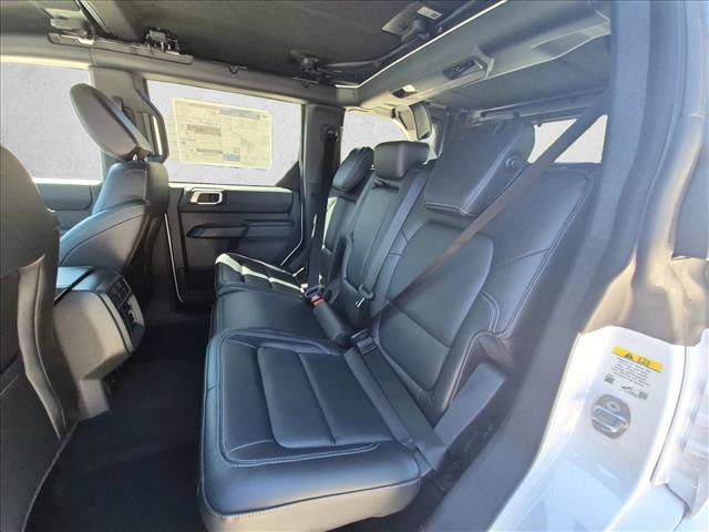 New 2026 Ford Bronco Outer Banks AWD/4WD image 16