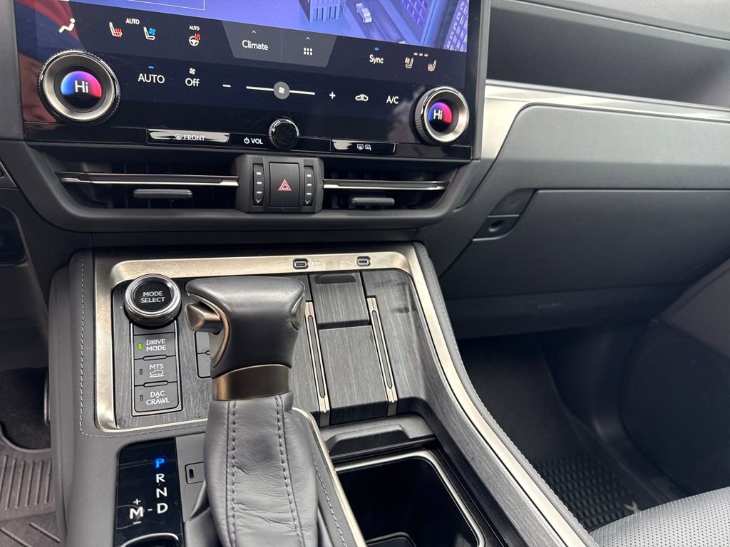 Used 2024 Lexus GX 550 550 Overtrail+ image 39