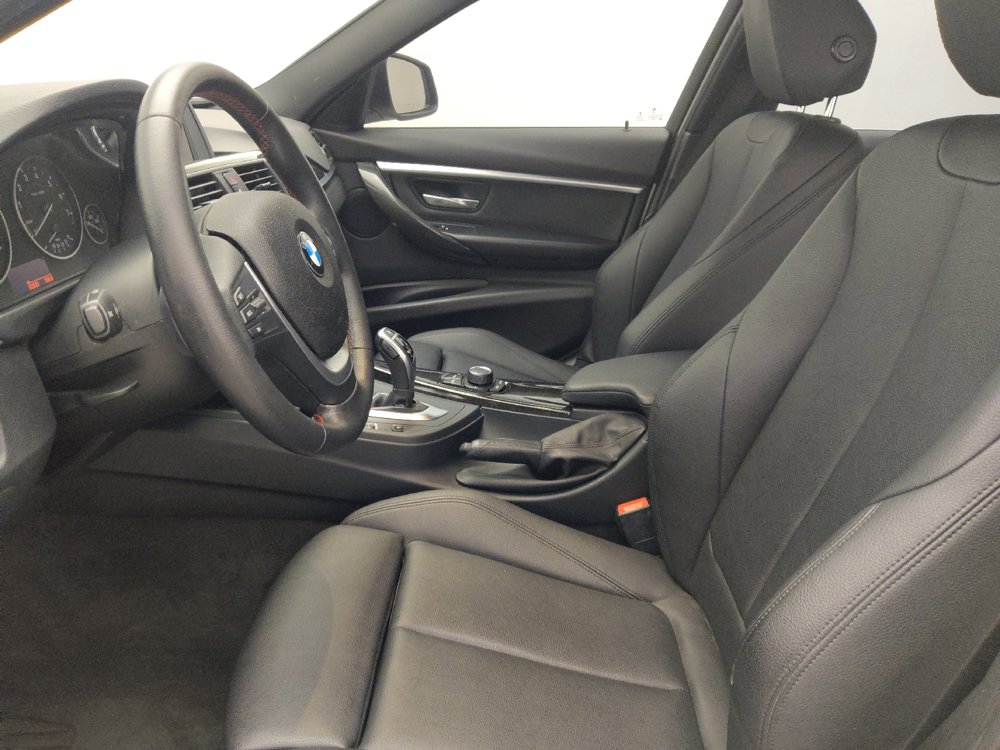 Used 2017 BMW 330i Sedan w/ Driver Assistance Package RWD image 17