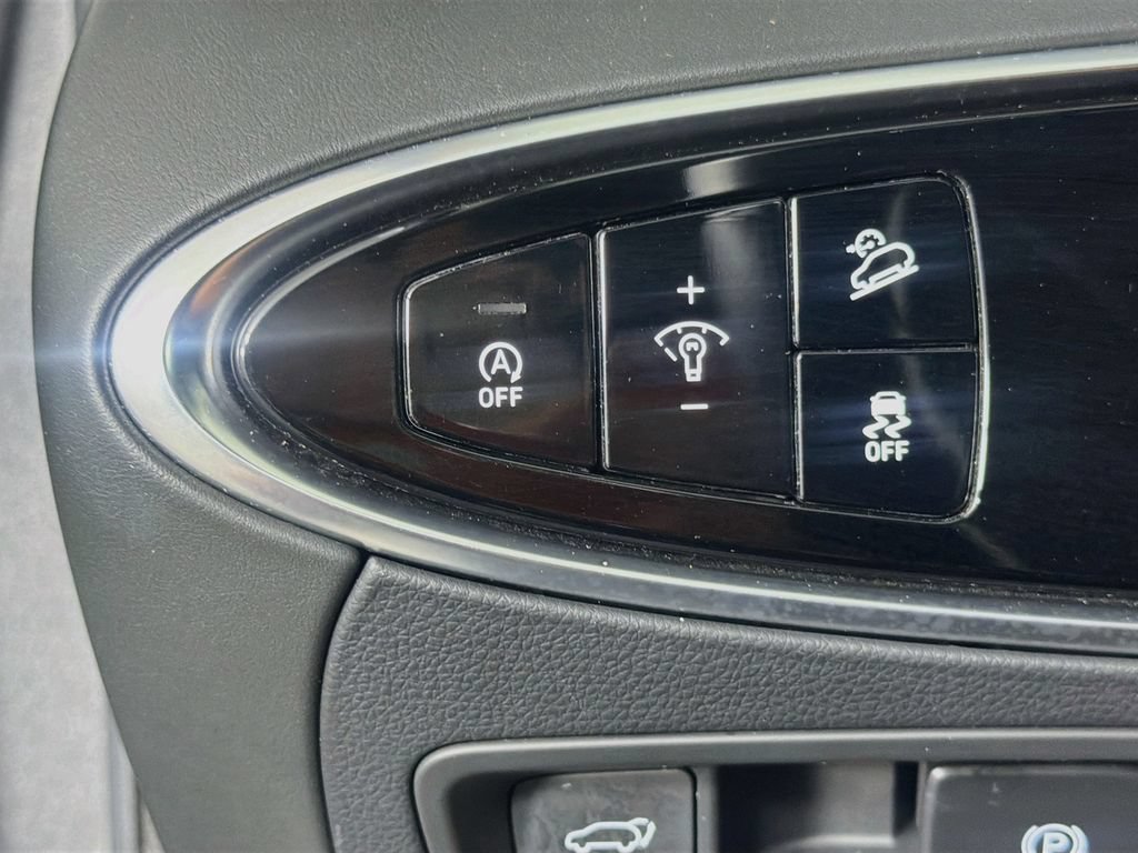 Used 2025 Genesis GV70 2.5T AWD/4WD image 10