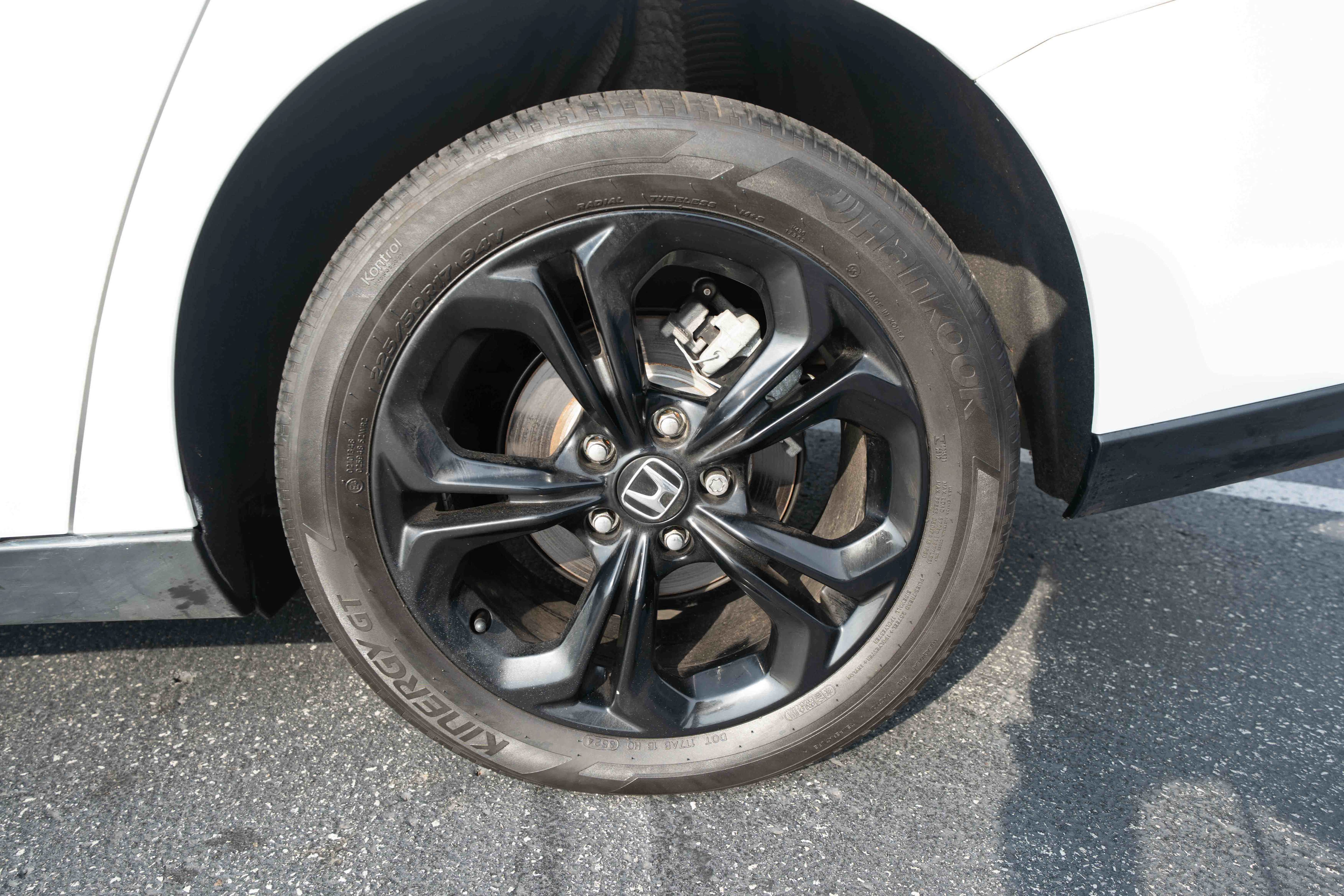 Used 2025 Honda Accord SE image 28
