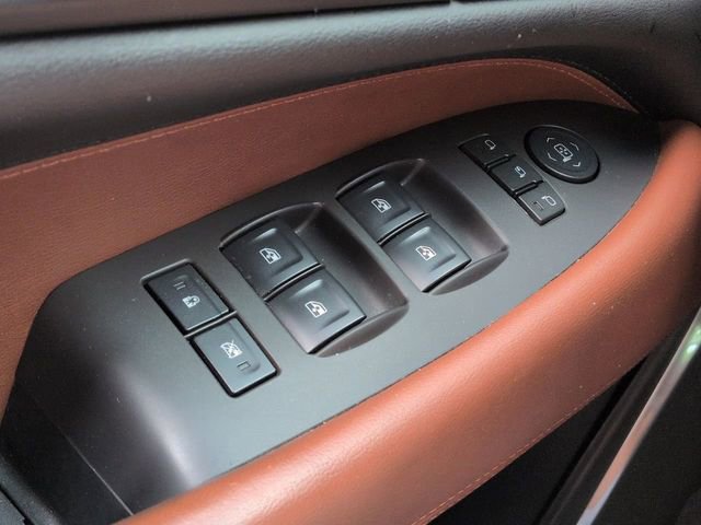 Used 2017 Cadillac Escalade Premium Luxury image 26