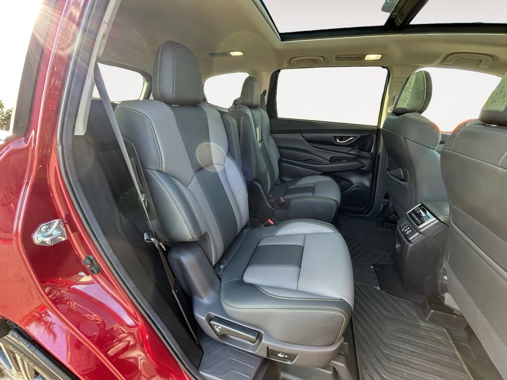 Used 2025 Subaru Ascent Onyx Edition w/ Popular Package #2 image 12