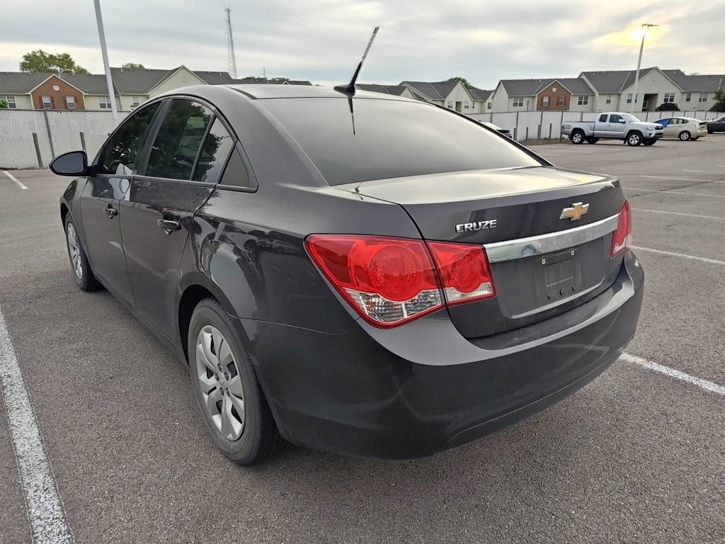 Used 2014 Chevrolet Cruze LS FWD image 5