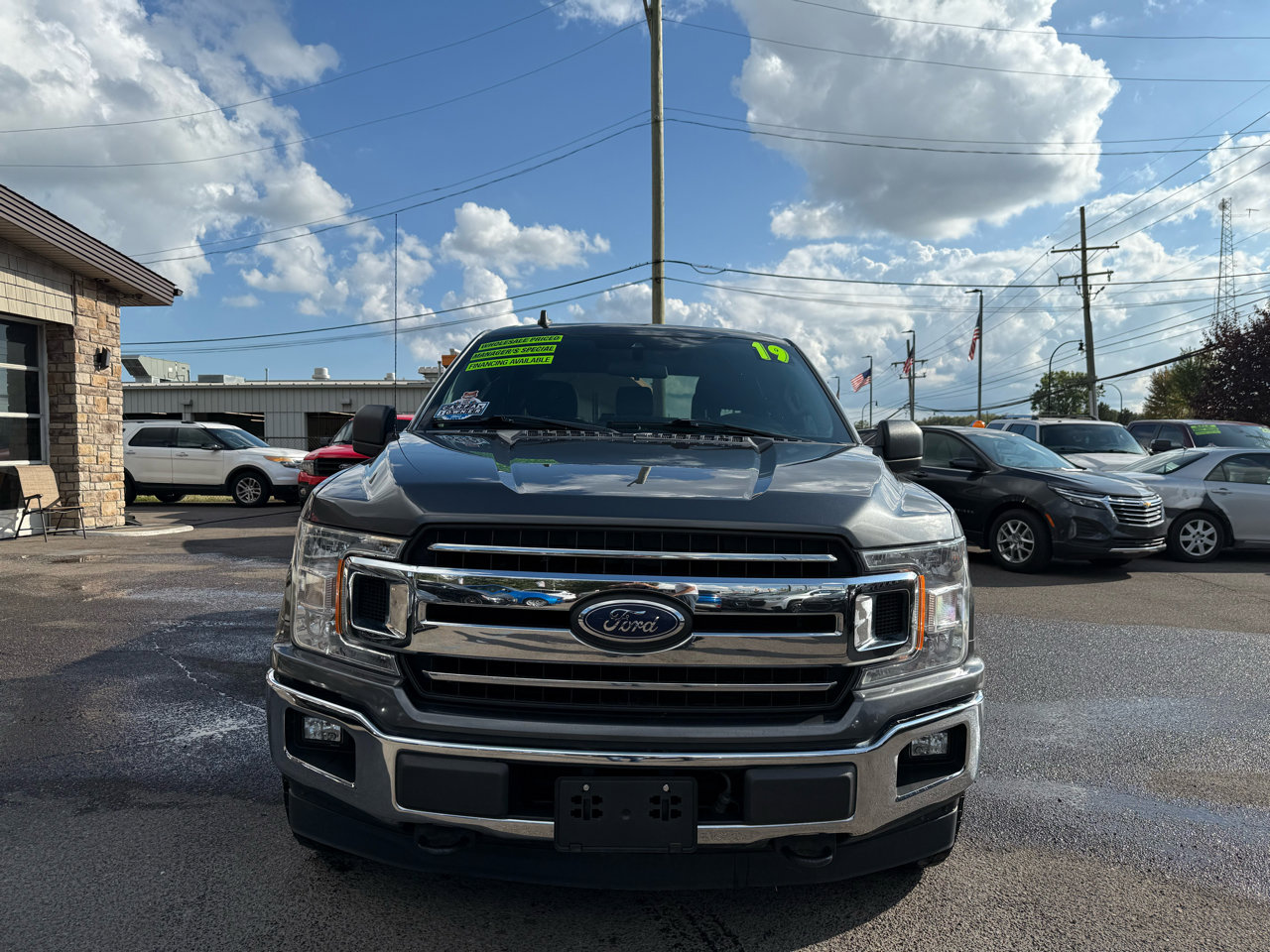Used 2019 Ford F150 XLT image 2