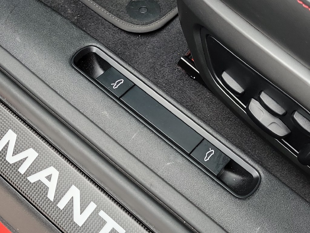 Certified 2022 Porsche 911 GT3 RWD image 26