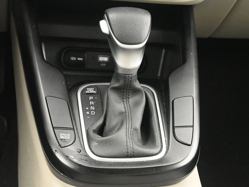 Used 2025 Kia Soul LX w/ LX Technology Package image 36