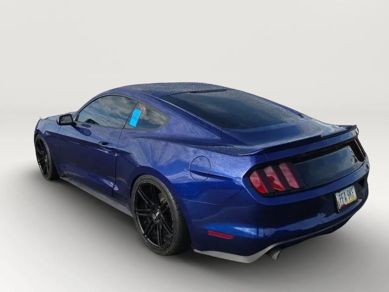 Used 2015 Ford Mustang GT w/ Equipment Group 051A RWD image 21