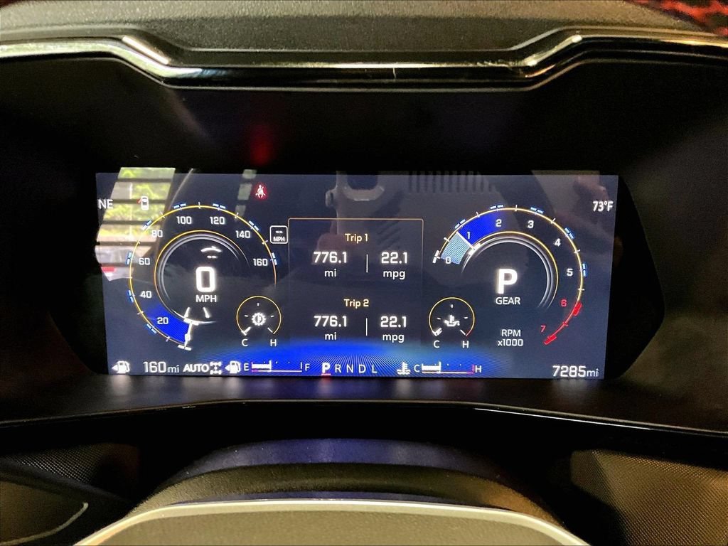 Used 2025 Chevrolet Colorado Z71 w/ Technology Package AWD/4WD image 25
