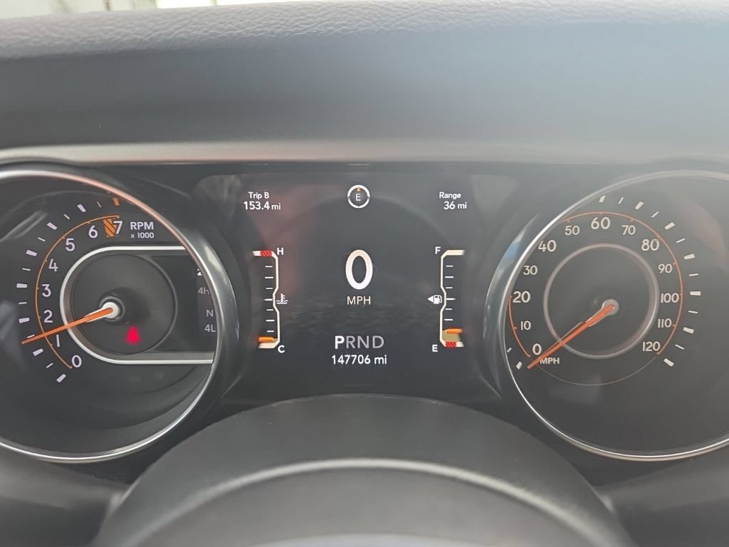 Used 2020 Jeep Gladiator Overland AWD/4WD image 27
