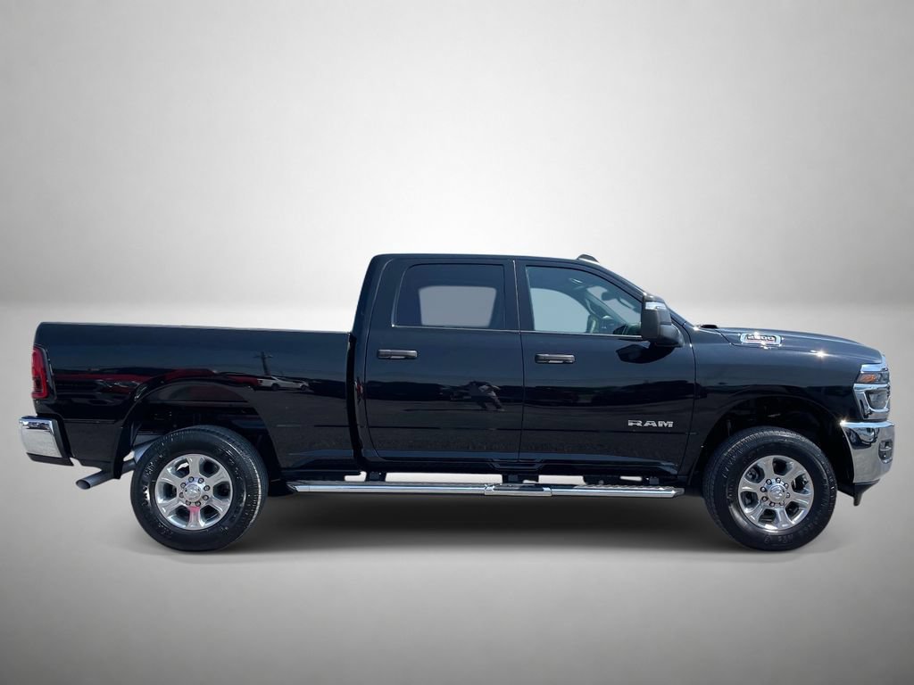 Used 2026 RAM 2500 Big Horn AWD/4WD image 2
