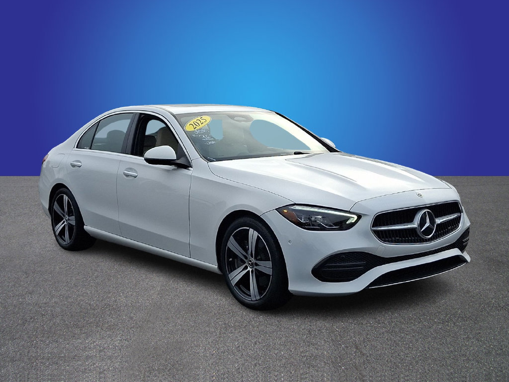 Used 2025 Mercedes-Benz C 300 Sedan image 3