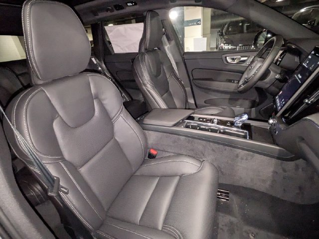New 2026 Volvo XC60 T8 Ultra w/ Climate Package AWD/4WD image 29