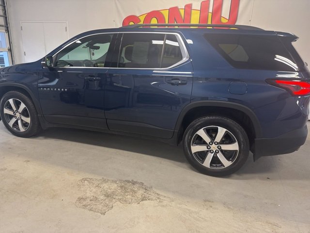 Certified 2023 Chevrolet Traverse LT image 2