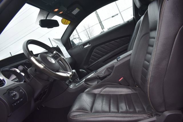 Used 2011 Ford Mustang GT Premium RWD image 19