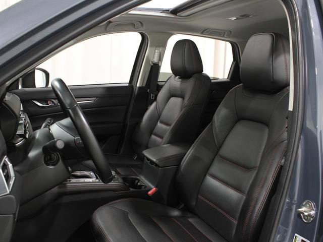 Certified 2024 MAZDA CX-5 Carbon Edition image 5
