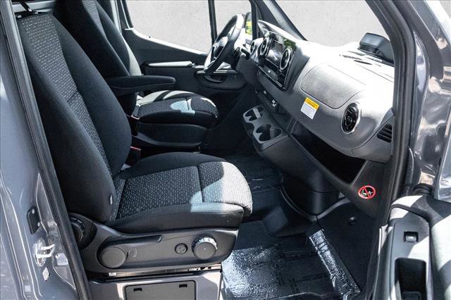 New 2026 Mercedes-Benz Sprinter 2500 image 22