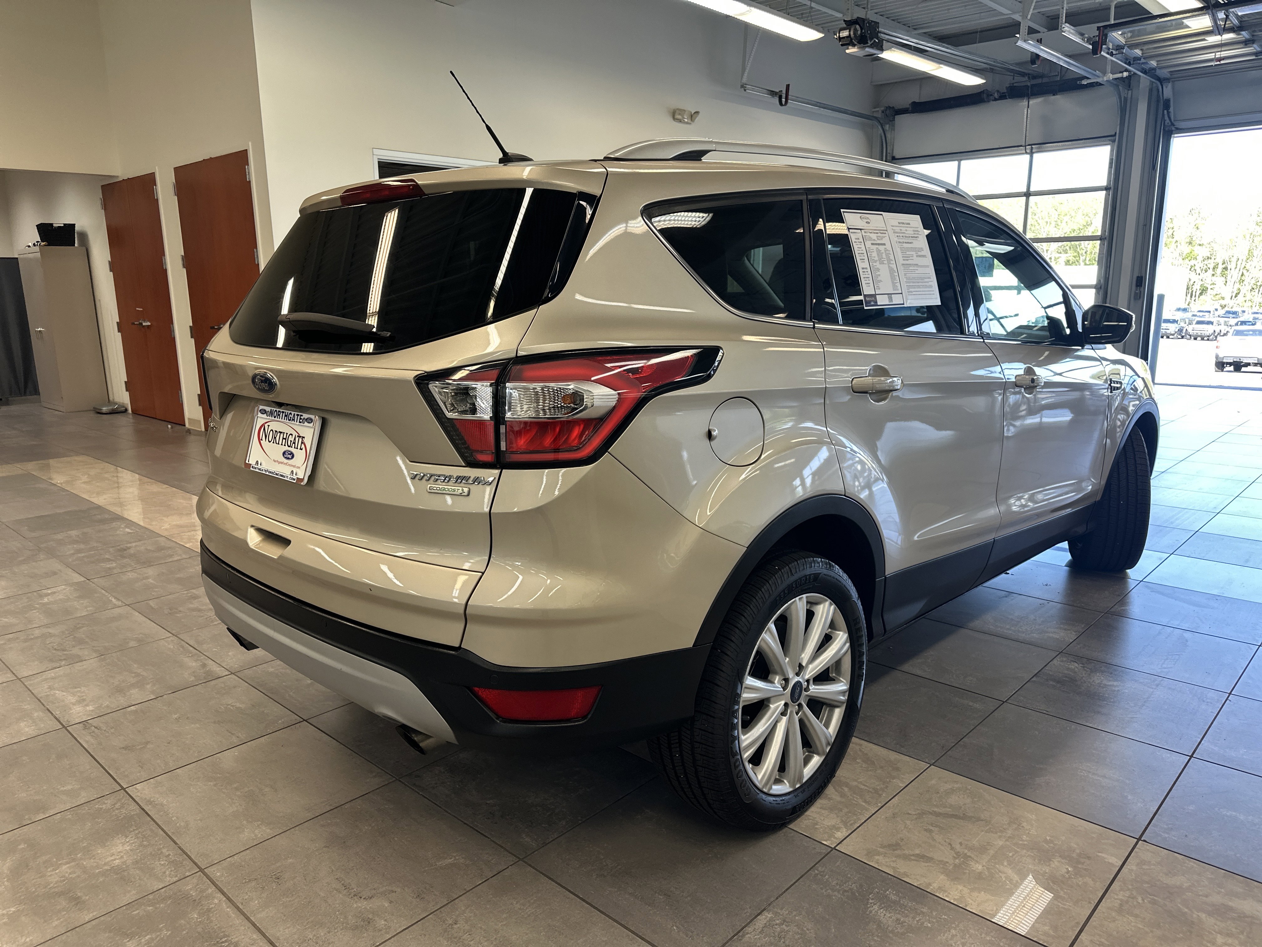 Used 2017 Ford Escape Titanium image 12