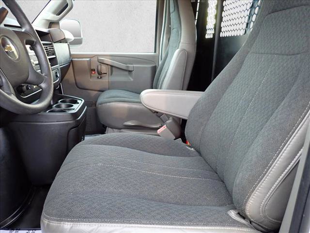 Used 2024 Chevrolet Express 2500 w/ Driver Convenience Package image 12