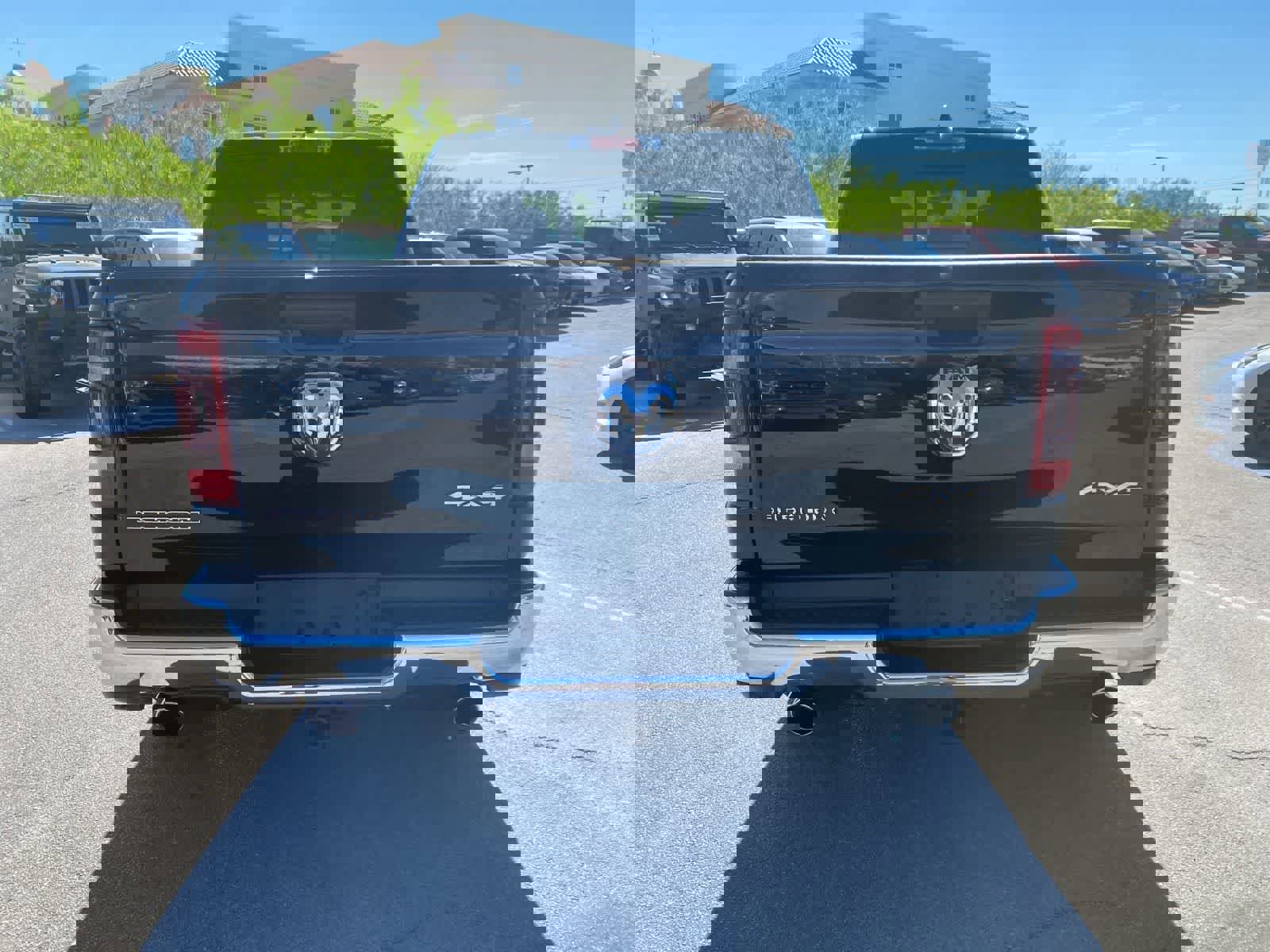 Used 2023 RAM 1500 Big Horn image 8