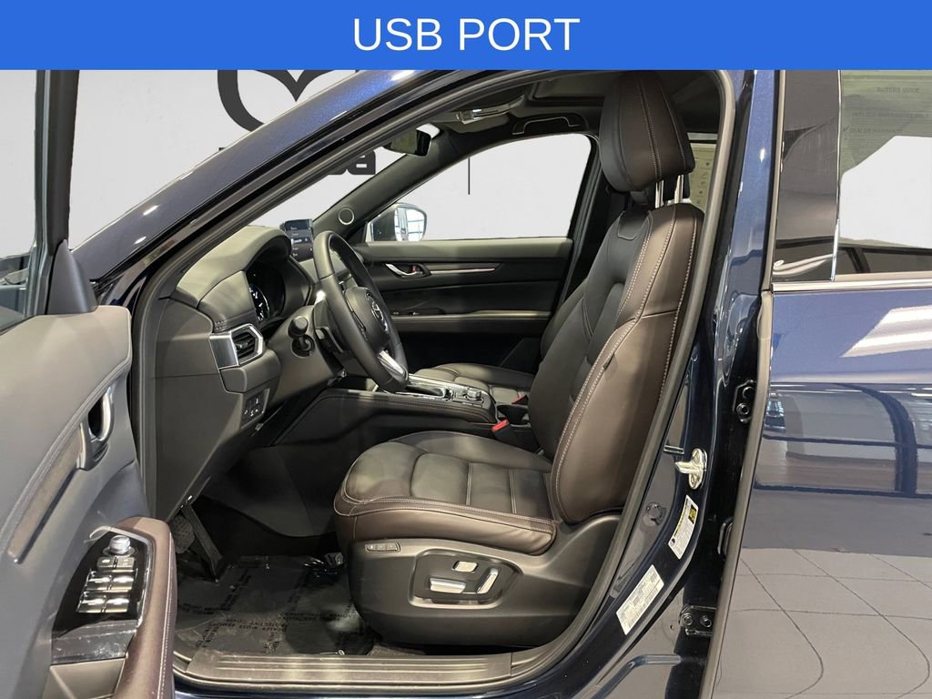 Used 2025 MAZDA CX-5 Signature image 9