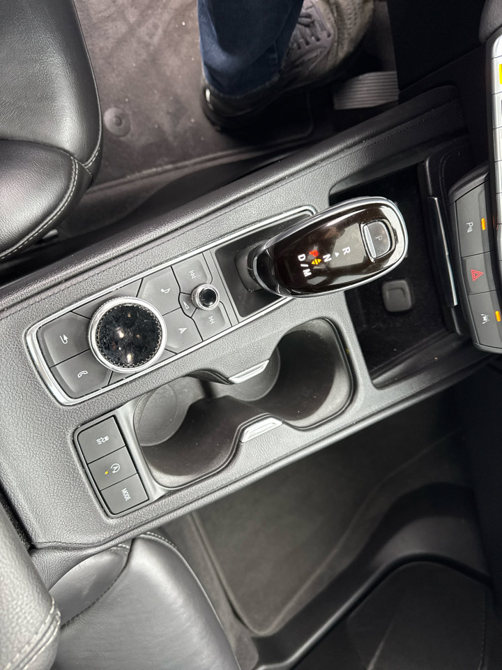 Used 2020 Cadillac XT4 Premium Luxury w/ Driver Awareness Package image 12