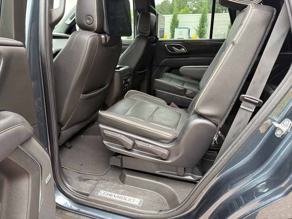 Used 2021 Chevrolet Tahoe Premier w/ Premium Package 2 RWD image 12