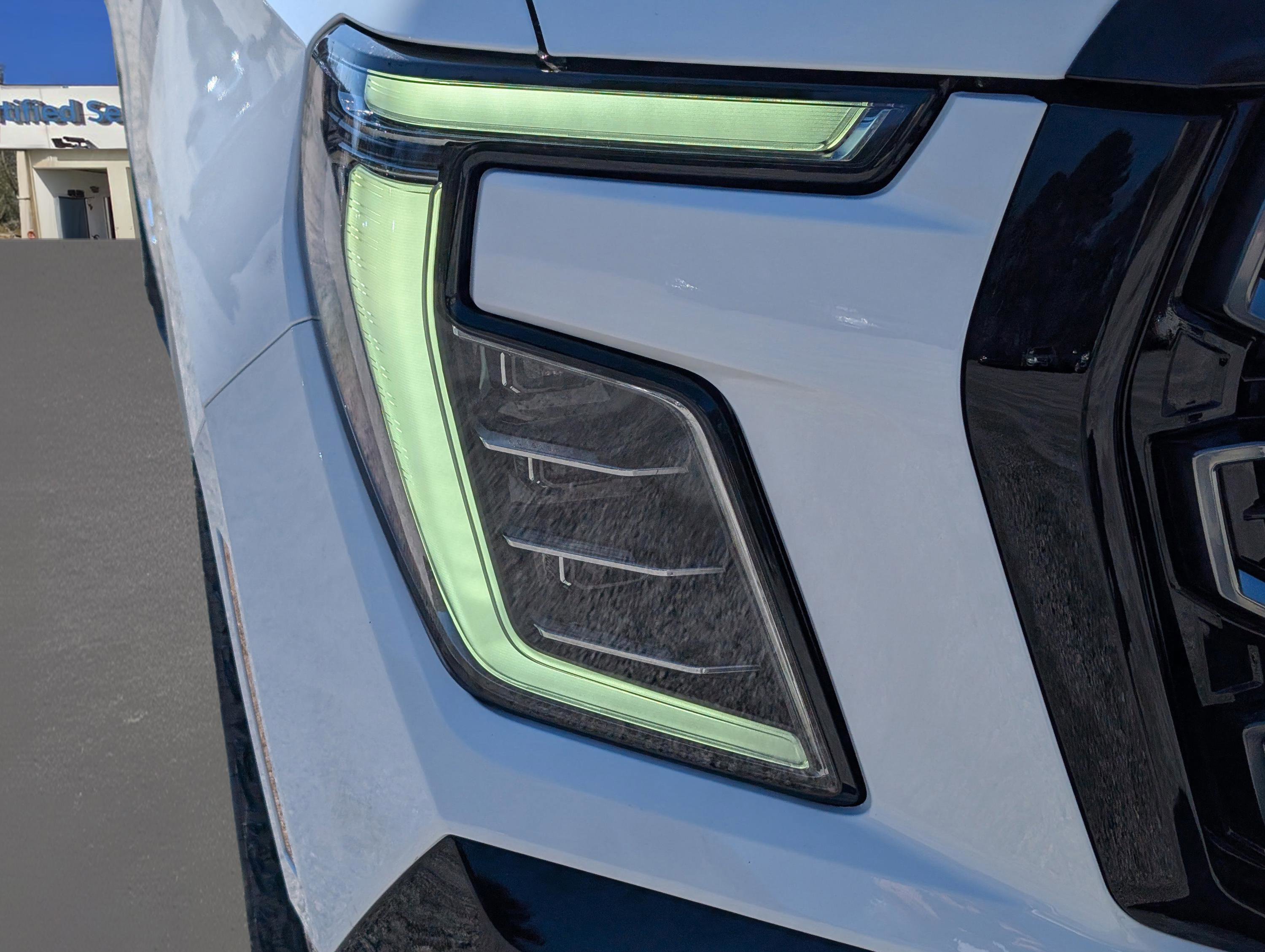 New 2026 GMC Yukon XL AT4 w/ AT4 Premium Plus Package image 4