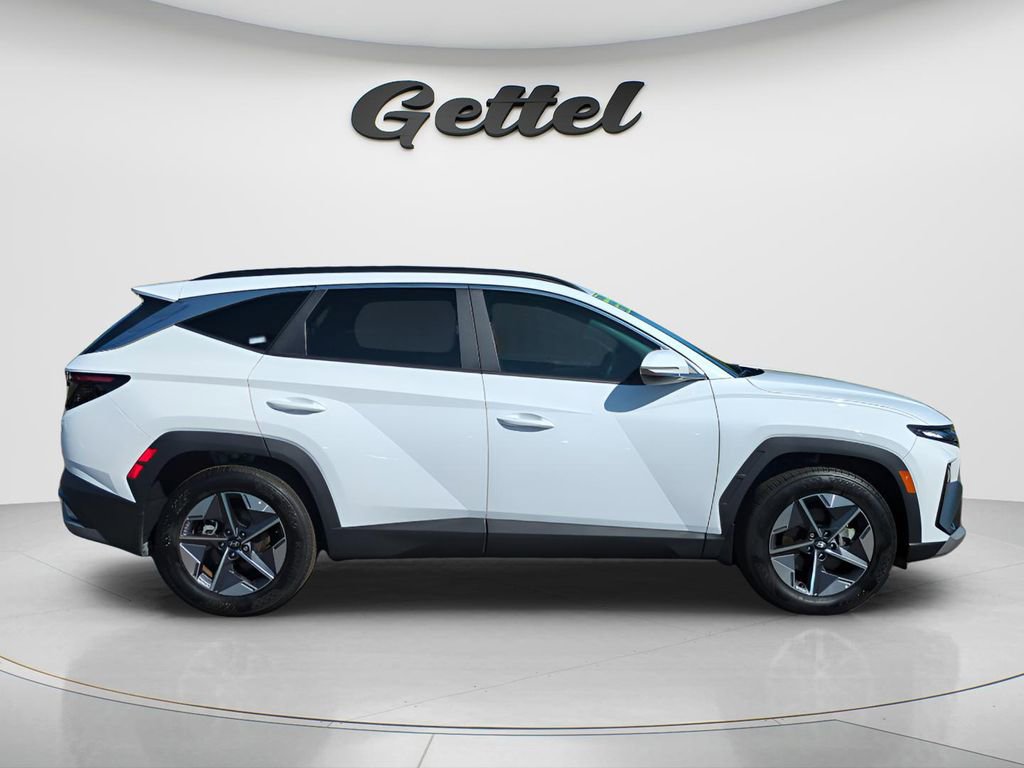 Certified 2025 Hyundai Tucson SEL image 5