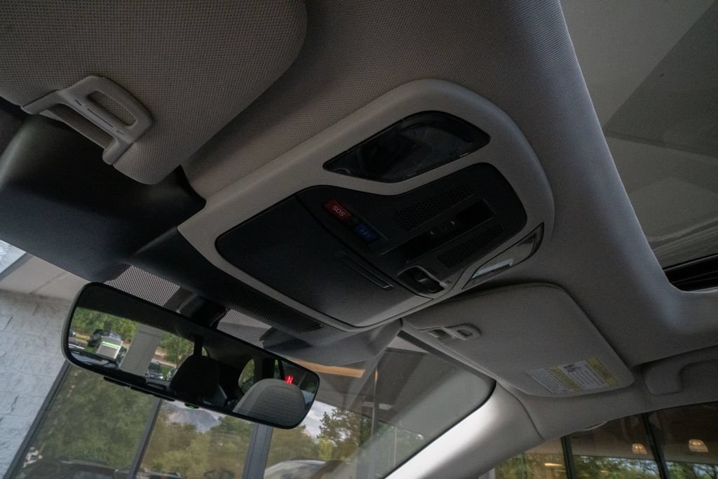 Certified 2025 Subaru Outback Premium w/ Popular Package #1A AWD/4WD image 14