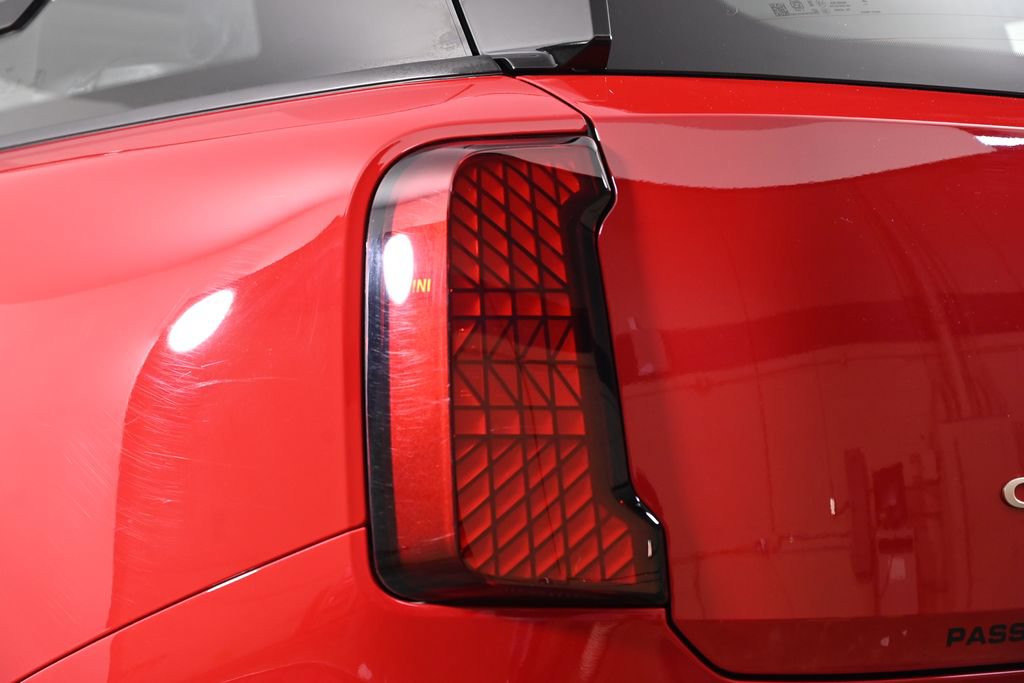 Certified 2025 MINI Cooper Countryman S AWD/4WD image 13