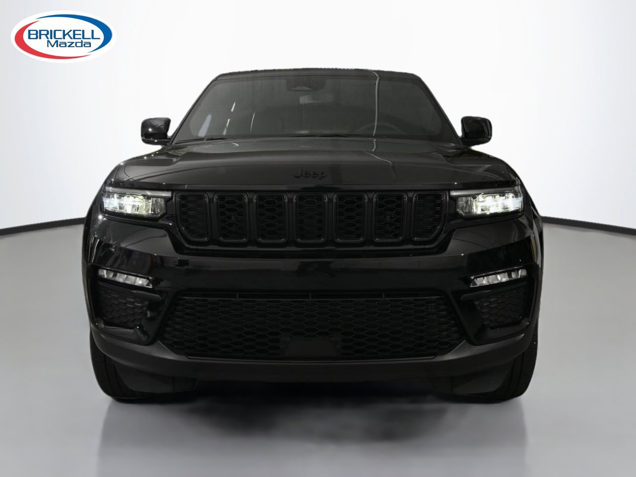 Used 2024 Jeep Grand Cherokee Limited w/ Black Appearance Package RWD image 8