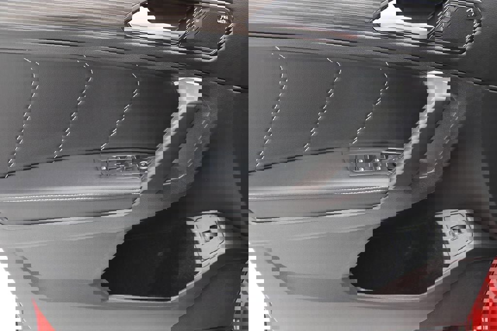 Used 2024 Volkswagen Tiguan SEL R-Line image 16